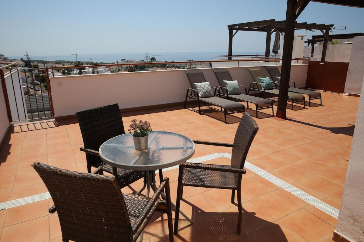 Andaluz Apartments Mar De Nerja Exterior foto